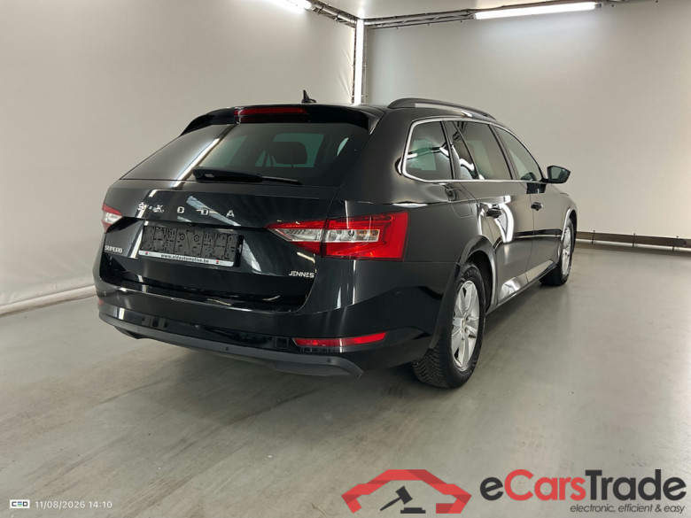 SKODA SUPERB COMBI 2.0 CRTDI 110KW DSG7 CLEVER #4