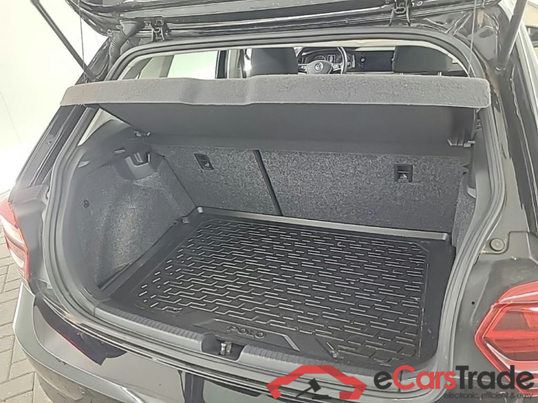 VOLKSWAGEN POLO 1.0 TSI 70kW 7-DSG Comfortline Business 5D #5
