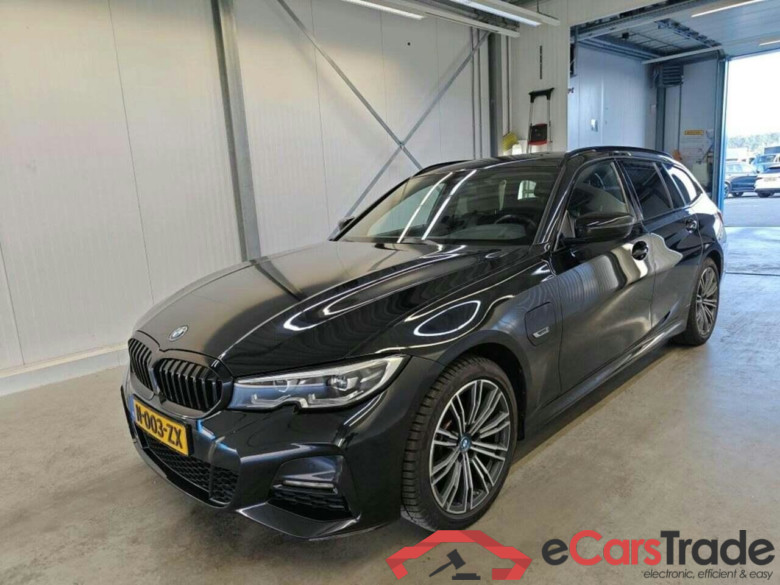 BMW 3-serie Touring 320e Bns Ed.P #1