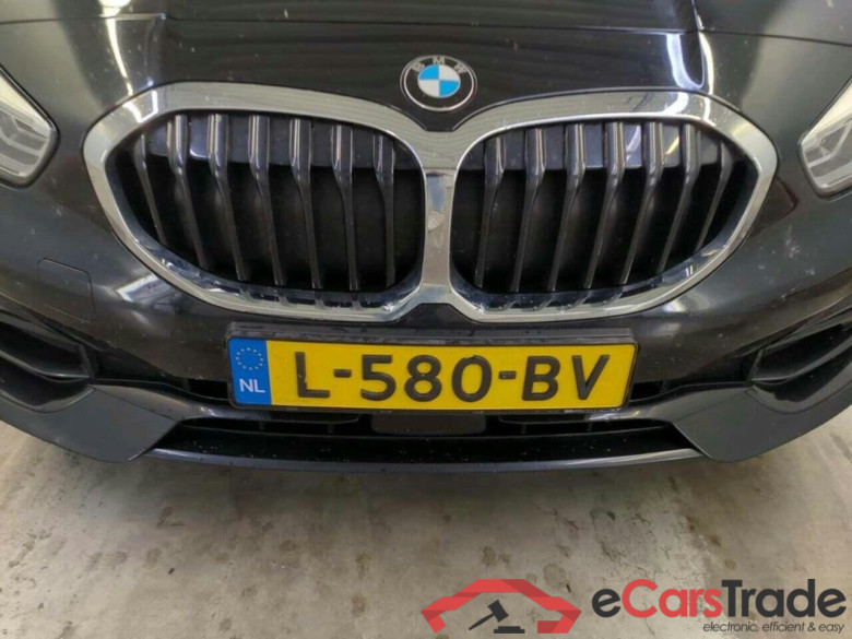 BMW 1-serie 118i High Exec #6