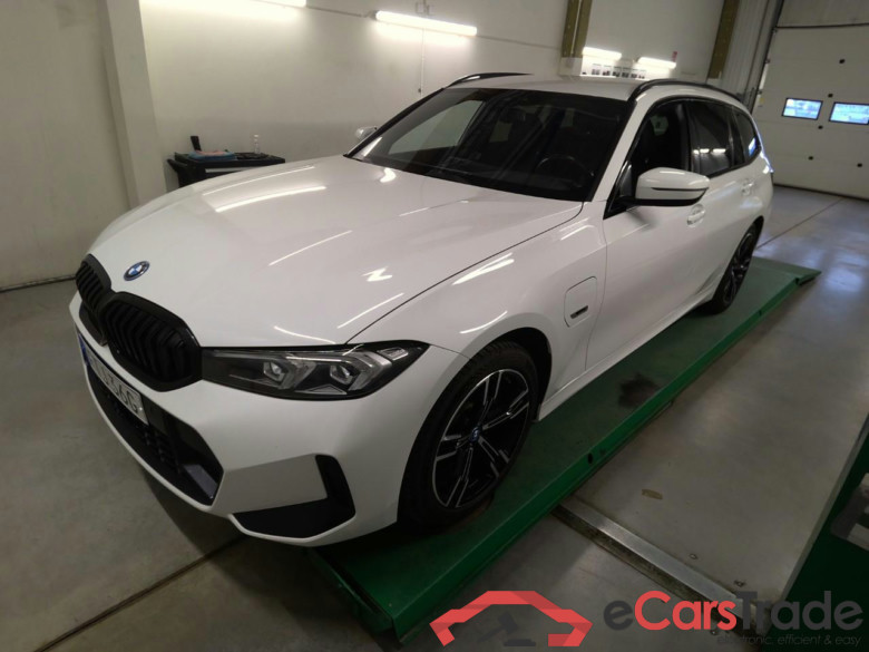 BMW 330e xDr.Tour. Aut