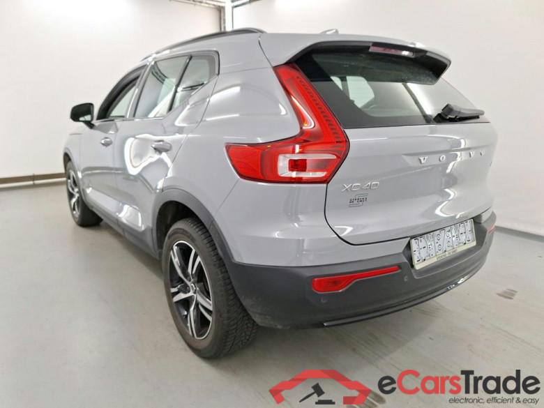 VOLVO XC40 2.0 B3 MHEV PLUS DARK DESIGN DCT #3
