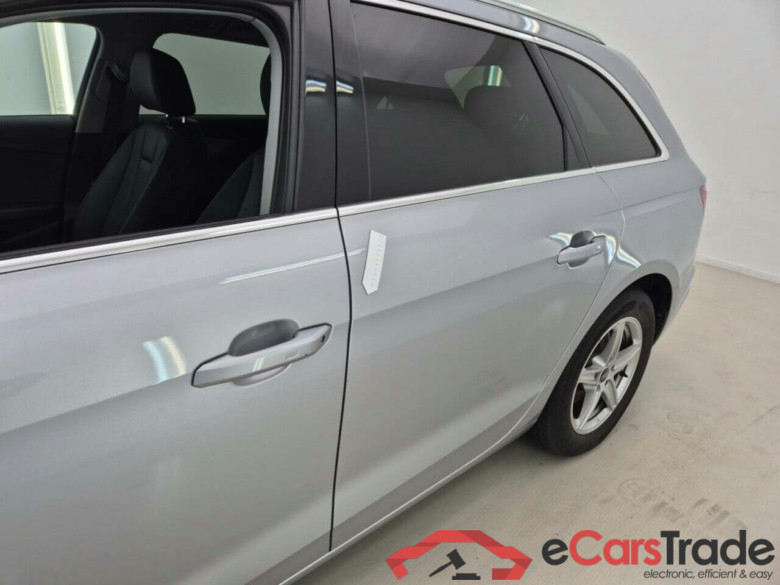 AUDI A4 AVANT 2.0 TDI ATTRACTION S-TRONIC #4