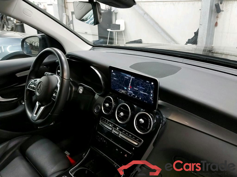 MERCEDES - MER GLC 200 d 194PK DCT Business Solution & Trailer Towing Hook #3