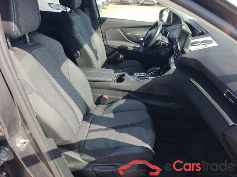 PEUGEOT 3008 Hybrid / 2020 / 5P / todoterreno 225 e-EAT8 Allure (AC2) #6