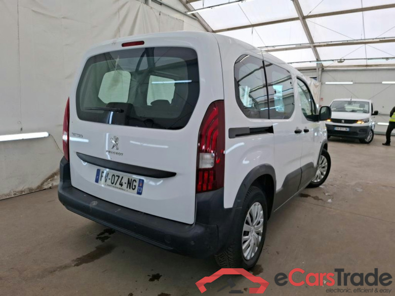 Rifter Active L1 1.2 PureTech 110 CV #3