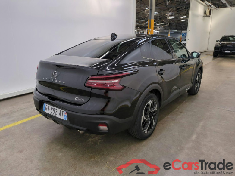 CITROEN C4 X / 2022 / 4P / Berline PureTech 130 S&S EAT8 Shine #3