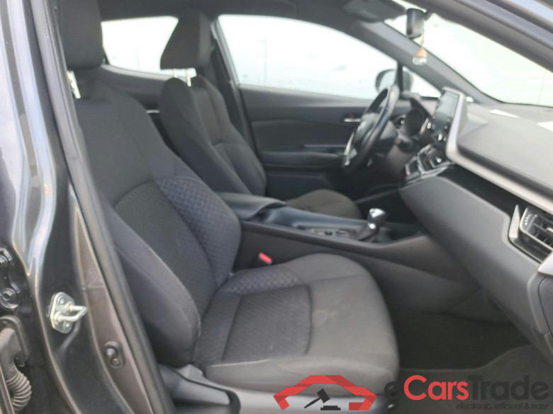 TOYOTA C-HR / 2019 / 5P / todoterreno 1.8 125H Active #6