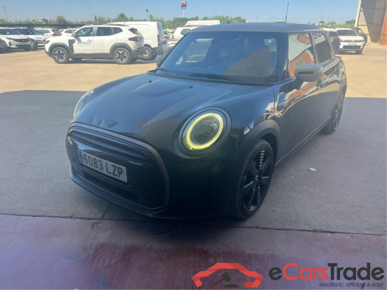 MINI MINI / 2021 / 5P / berlina con portón COOPER 5 PUERTAS #1