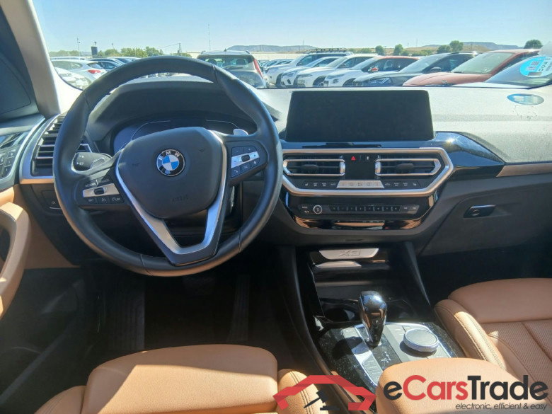 BMW X3 / 2021 / 5P / todoterreno xDrive20d xLine #3