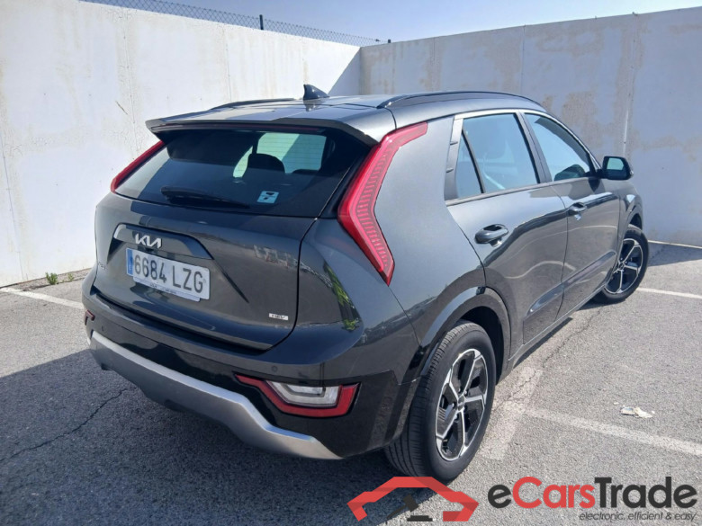 KIA Niro / 2022 / 5P / crossover 1.6 GDi HEV 104kW (141CV) Drive #2