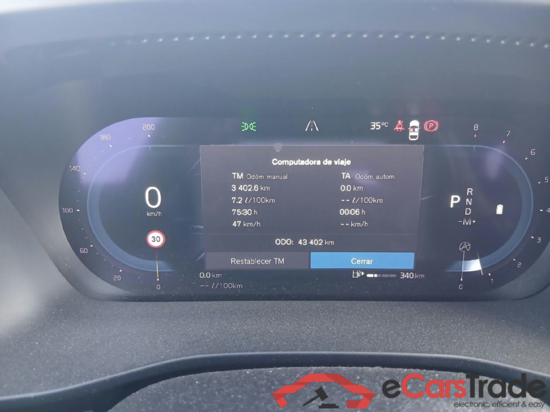 VOLVO XC40 / 2021 / 5P / todoterreno 2.0 B3 G Plus Bright Auto #4
