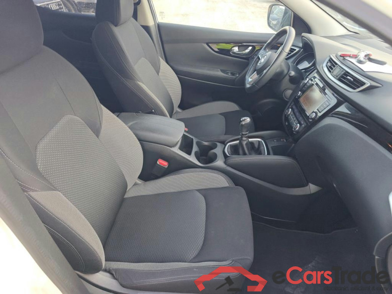 NISSAN QASHQAI / 2017 / 5P / todoterreno DIG-T 103 kW (140 CV) E6D N-CONNECTA #6