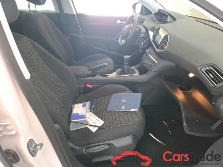 PEUGEOT 308 / 2017 / 5P / Berline Puretech 110 S&S Active Business #6