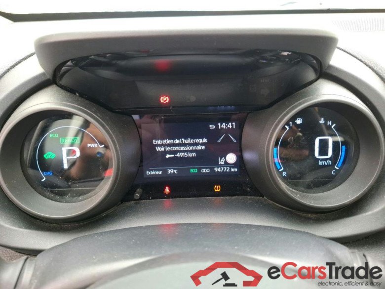 TOYOTA Yaris Cross Hybride / 2021 / 5P / SUV 1.5 HYBRID 116H DYNAMIC BUSINESS BEY AWD #6