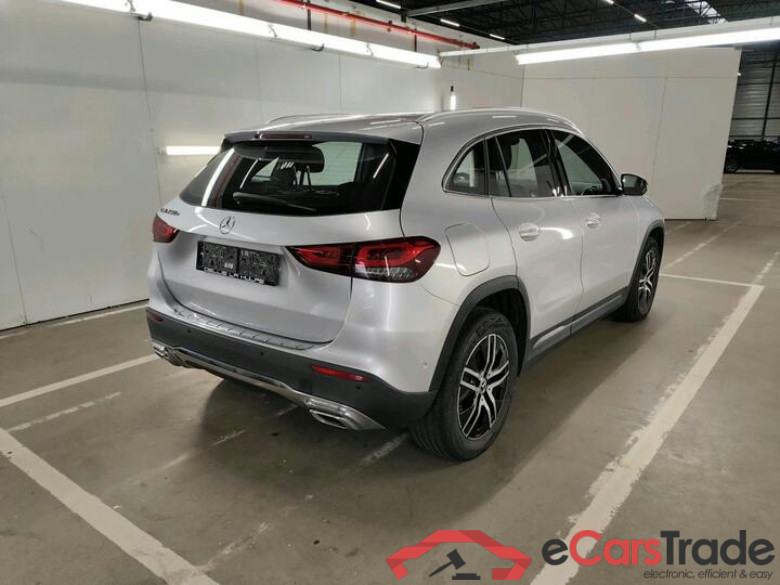 Mercedes GLA GLA GLA 250 e Luxury Line (PHEV) 160kW/218pk  5D/P Auto-8 #4