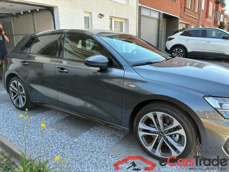 AUDI A3 Sportback PHEV 40 TFSIe S line S tronic (150 kW) #2