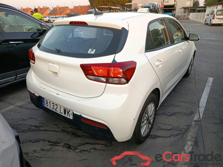 KIA Rio / 2020 / 5P / berlina con portón 1.0 T-GDi 74kW (100CV) MHEV iMT Concept #2