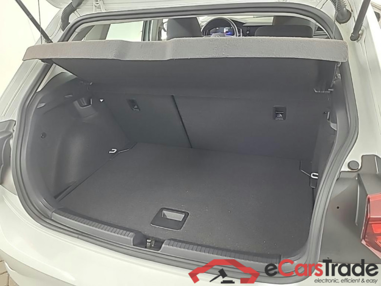 VOLKSWAGEN POLO 1.0 TSI 70kW Life 5D #5
