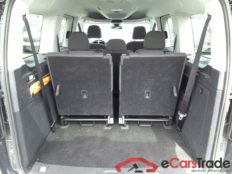 FORD Grand FORD Grand Tourneo 2,0 ECOBLUE 102 CV BVM TITANIUM  Titanium #2