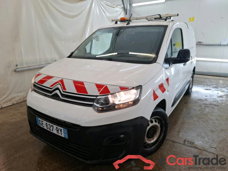 CITROEN Berlingo Van / 2018 / 4P / Fourgonnette Taille M 1000kg PureTech 130 S&S AT Club #1