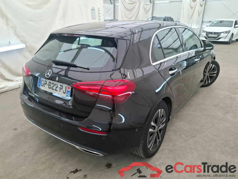 MERCEDES-BENZ Classe A Compact / 2022 / 5P / Berline A 200 Business Line 7G-DCT #3