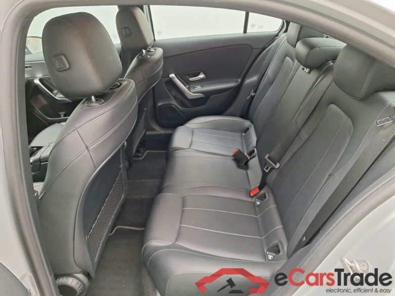 Mercedes, A-Class Berline '18, Mercedes-Benz A-Klasse Limousine A 250e Business S #4