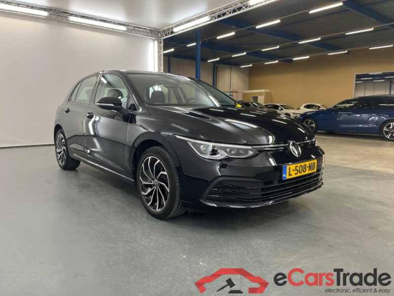 VOLKSWAGEN GOLF 1.5 eTSI Life Business #2