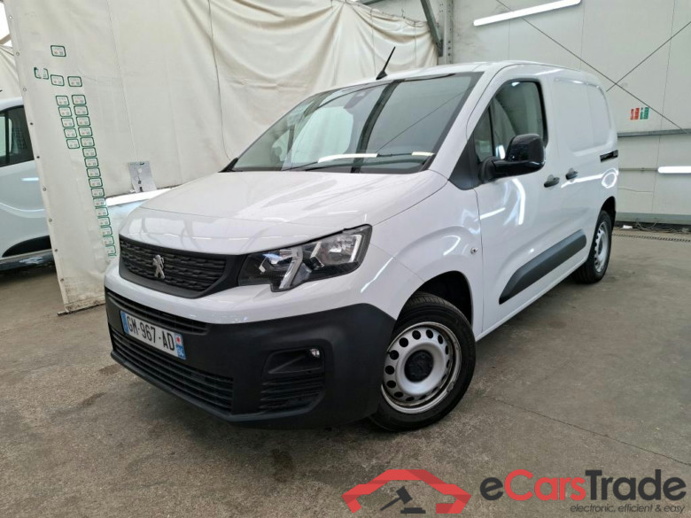 PEUGEOT Partner / 2018 / 4P / Fourgonnette BHDI 130 S&S EAT8 650KG STAND ASPHALT #1