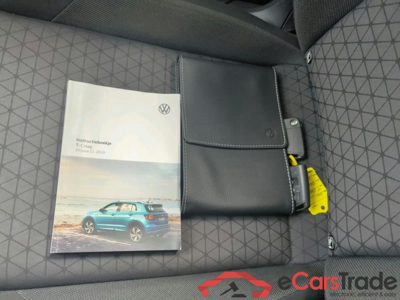 VOLKSWAGEN T-Cross 70 kW #6
