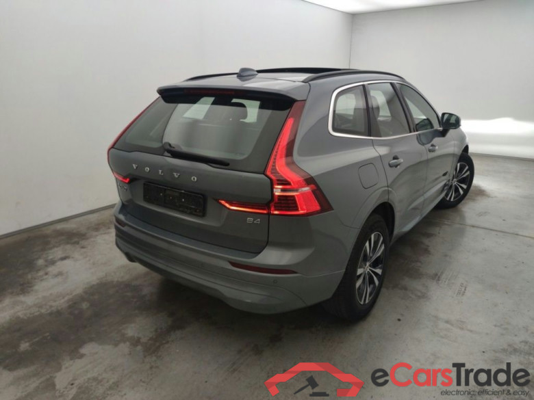 VOLVO XC60 DIESEL - 2021 2.0 B4 197 MHEV Momentum Pro 5d #2