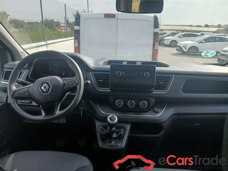 RENAULT Trafic / 2021 / 4P / combi Combi 9 Energy Blue dCi 81 kW (110CV) #3