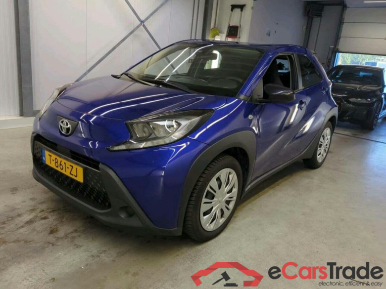 TOYOTA Aygo X 1.0 VVT-i MT Play
