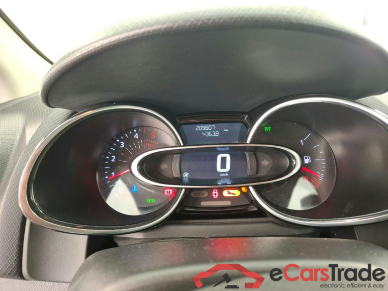 RENAULT Clio Société / 2016 / 5P / Berline Air Medianav dCi 75 #6
