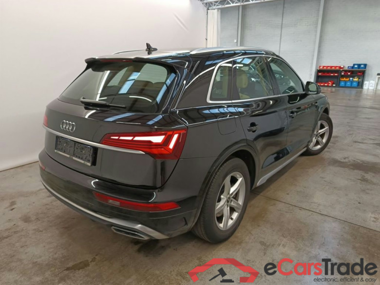 Audi Q5 Business Edition S line 30 TDI S tronic 5d #2