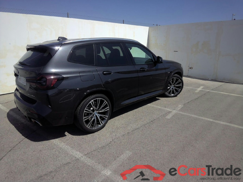 BMW X3 / 2021 / 5P / todoterreno xDrive30e xLine #PAQUETE M# #2