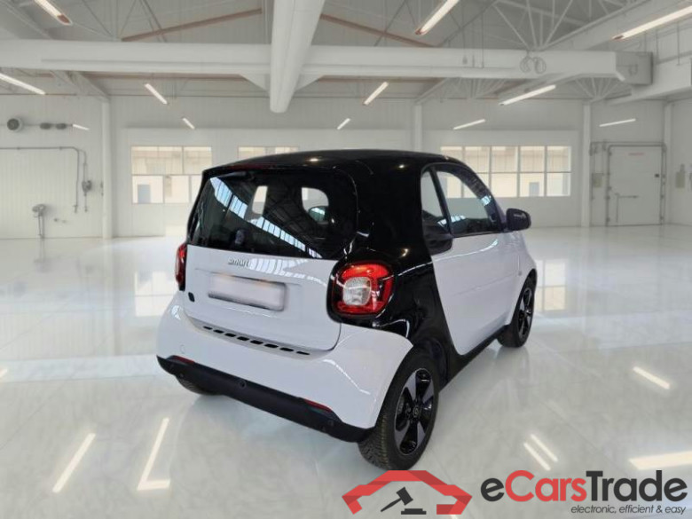 SMART FORTWO COUPÈ / 2019 / 3P / COUPE EQ 60KW PASSION #2