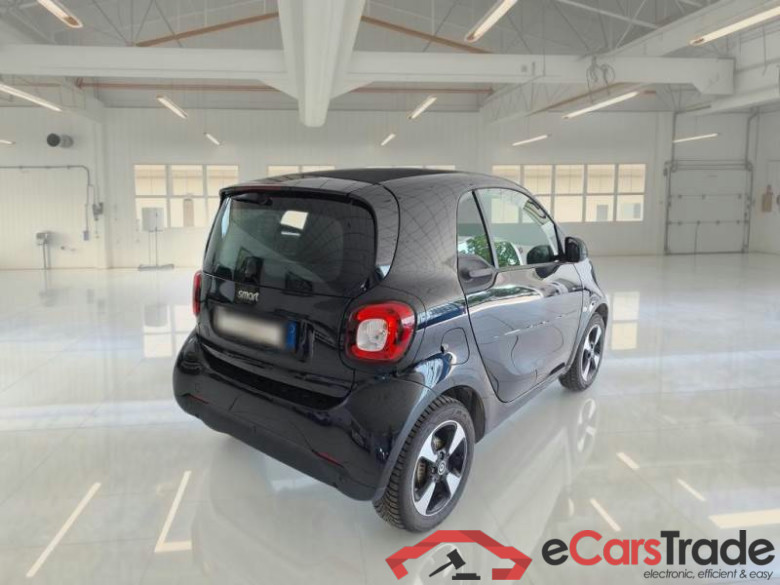 SMART FORTWO COUPÈ / 2019 / 3P / COUPE EQ 60KW PASSION #2