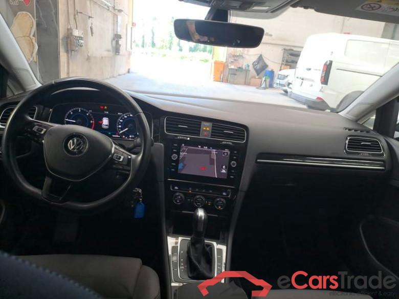 VOLKSWAGEN GOLF / 2017 / 5P / BERLINA 2.0 TDI EXECUTIVE BMT DSG #3