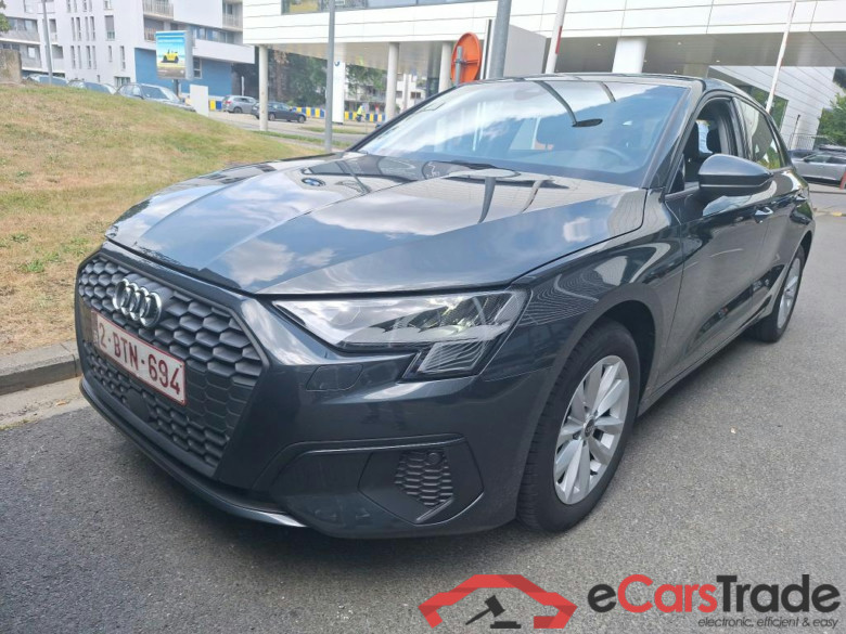AUDI A3 1.0 30 TFSI 81KW ATTRACTION #1