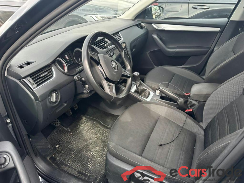 SKODA Octavia Combi Dsl Octavia SW 1.6 CR TDi Ambition (EU6.2) #3