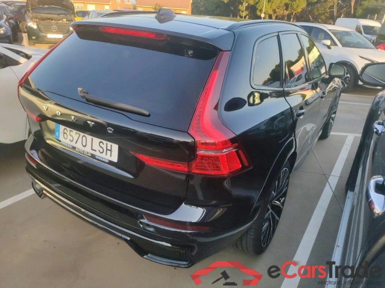 VOLVO XC60 / 2017 / 5P / todoterreno 2.0 T6 AWD Recharge R-Design Auto #2
