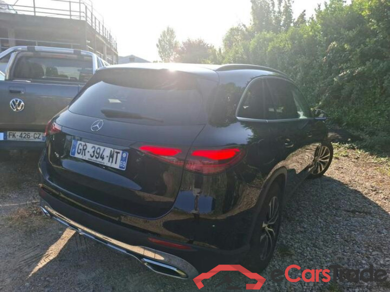 Mercedes GLC 220d Avantgarde 4Matic Aut. LED Ambient Widescreen Navi 1/2 Sport-Leather KeylessGo Camera Klima PDC ... #3