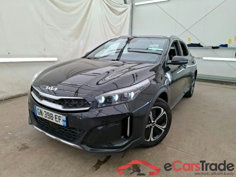 KIA XCeed / 2022 / 5P / Crossover 1.6 GDI PHEV ACTIVE BUS DCT6 #1