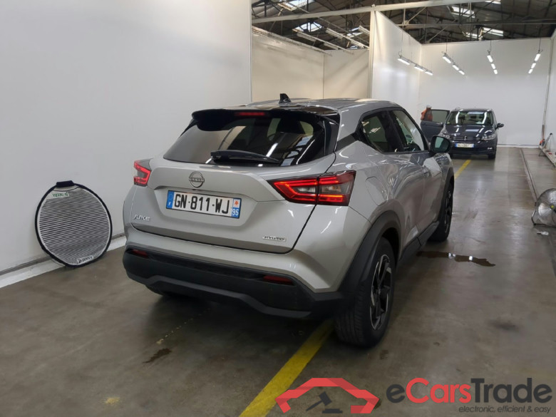 NISSAN Juke / 2019 / 5P / Crossover Hybrid 143 Business+ #4