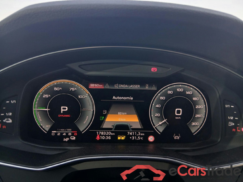 AUDI A6 / 2018 / 4P / sedán 50 TFSIe quattro S tronic Sport Competit #4