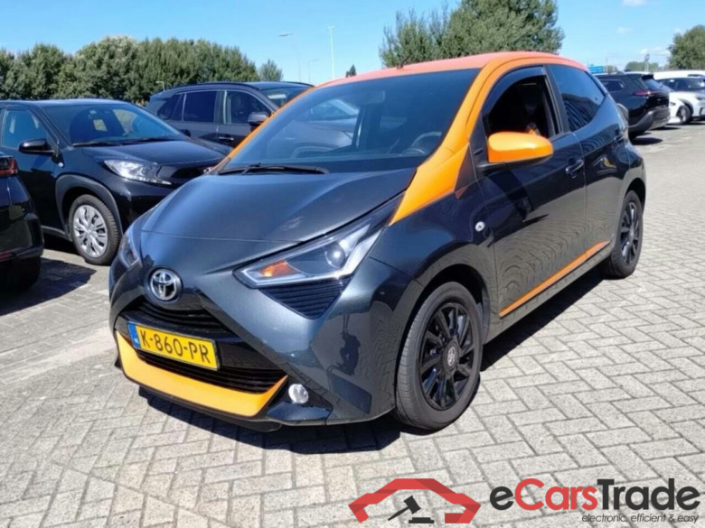 TOYOTA Aygo 1.0 VVT-i x-JBL #1