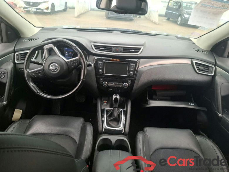 NISSAN Qashqai / 2017 / 5P / Crossover 1.3 DIG-T 160 DCT Tekna #5