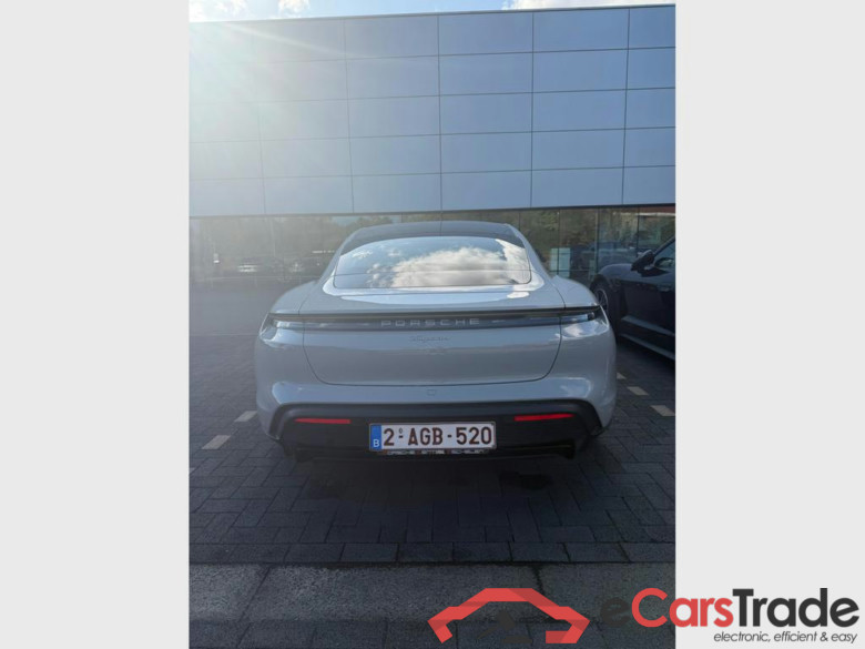 PORSCHE Taycan  #4