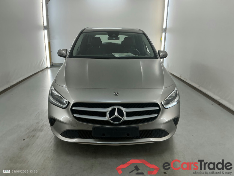 Mercedes B 180d Aut. Widescreen Navi 1/2 Leather KeylessGo Camera Klima PDC ... #2